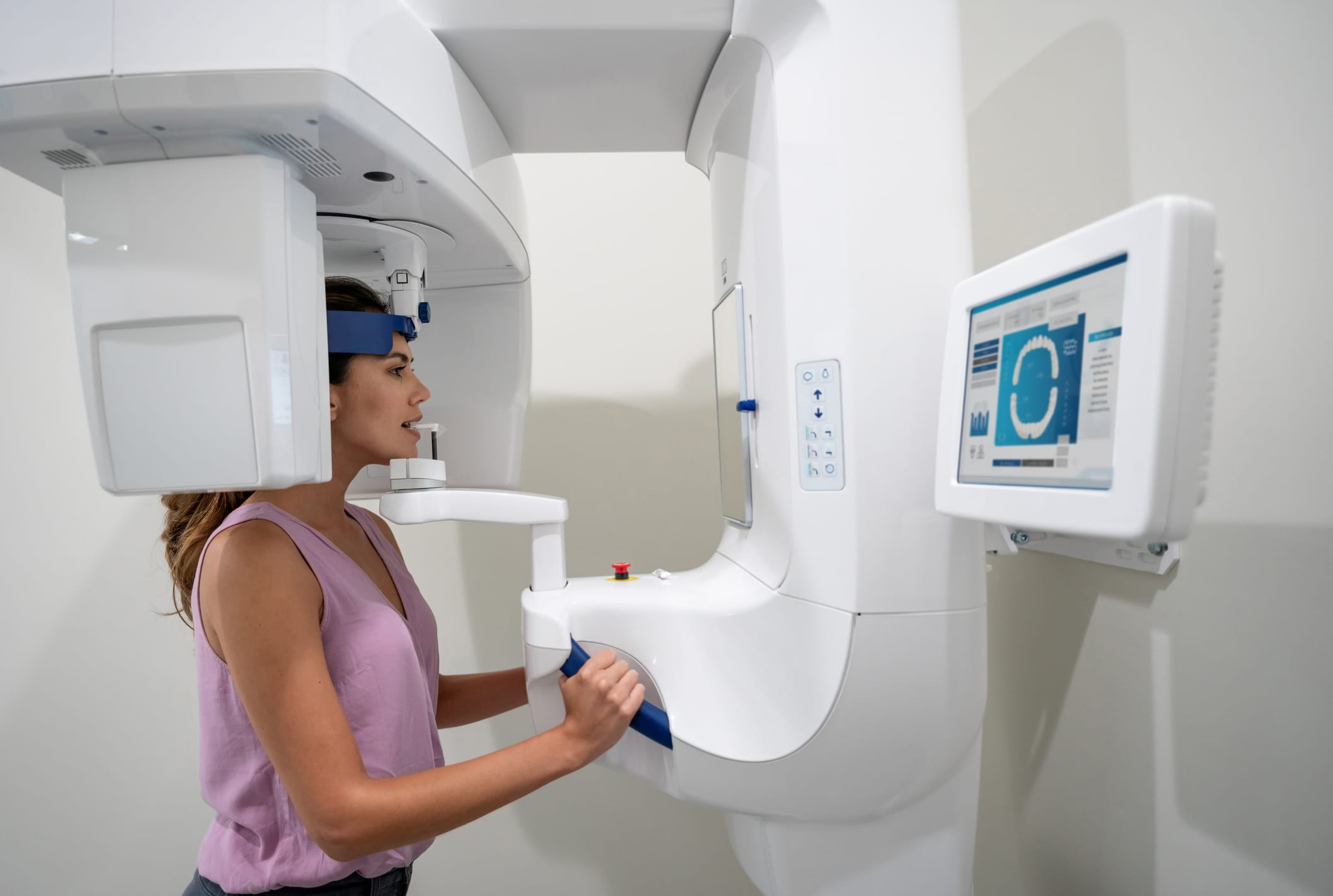 3D Imaging in Dental Implant Surgery